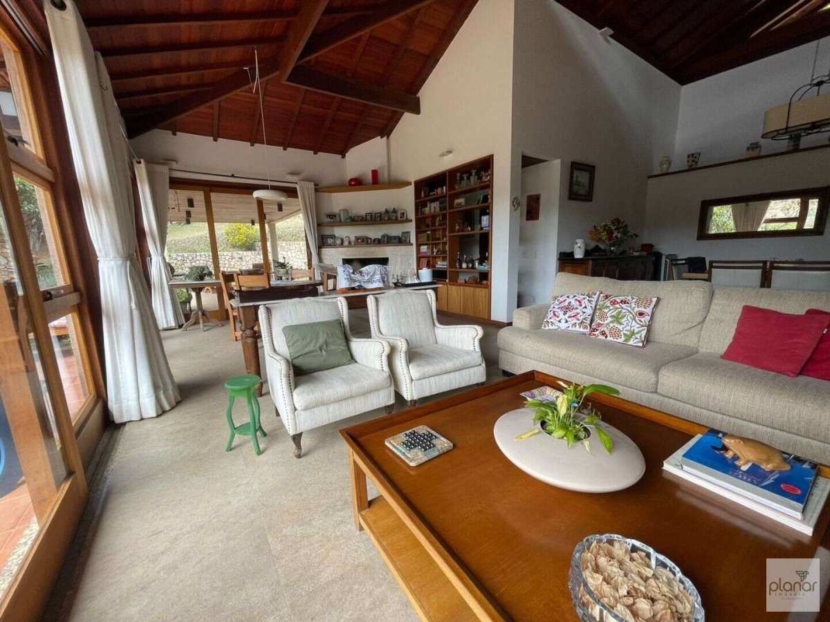  - Casa à venda em Itaipava, Itaipava, com 6 quartos, 20.000 m²m²