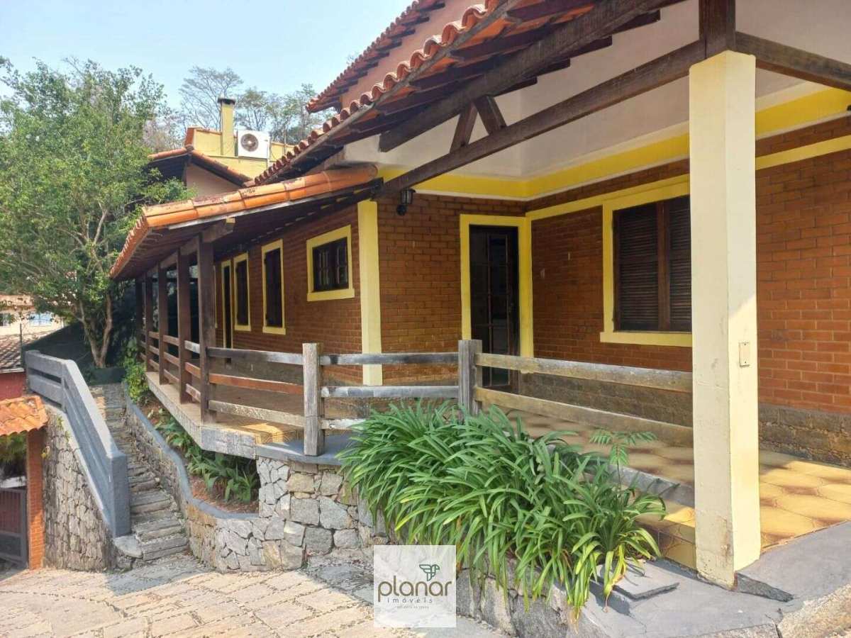 Casa à venda com 4 quartos - Itaipava,Petrópolis