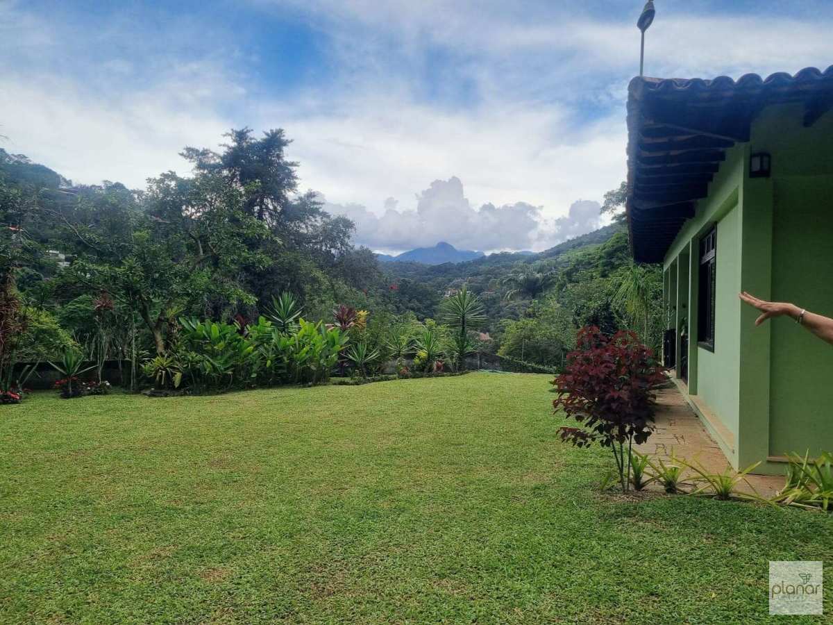 Casa à venda com 7 quartos - Itaipava,Petrópolis