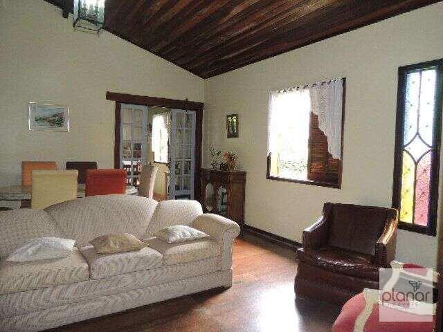 Casa de condomínio à venda com 3 quartos - Itaipava,Petrópolis