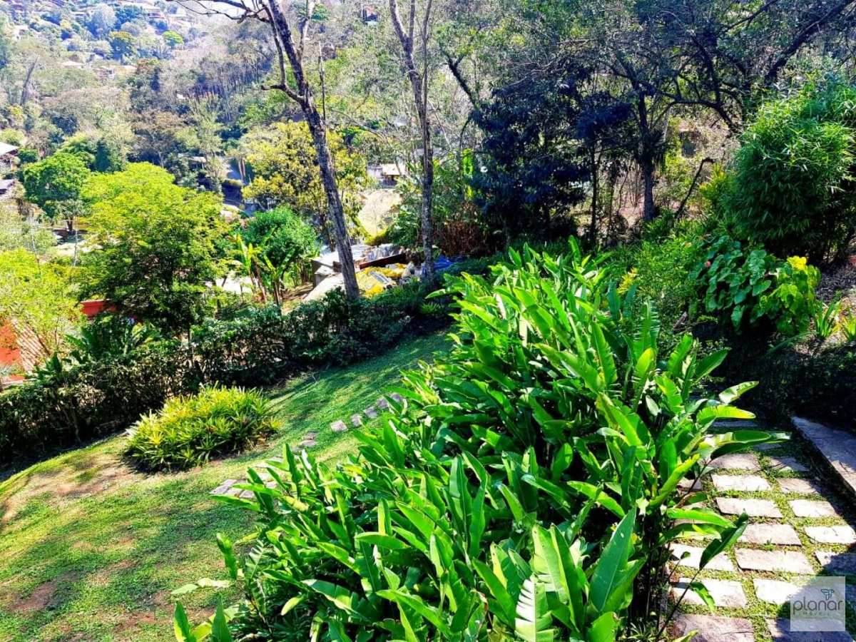  - Casa de condomínio à venda em Itaipava, com 3 quartos, 1500,00m²