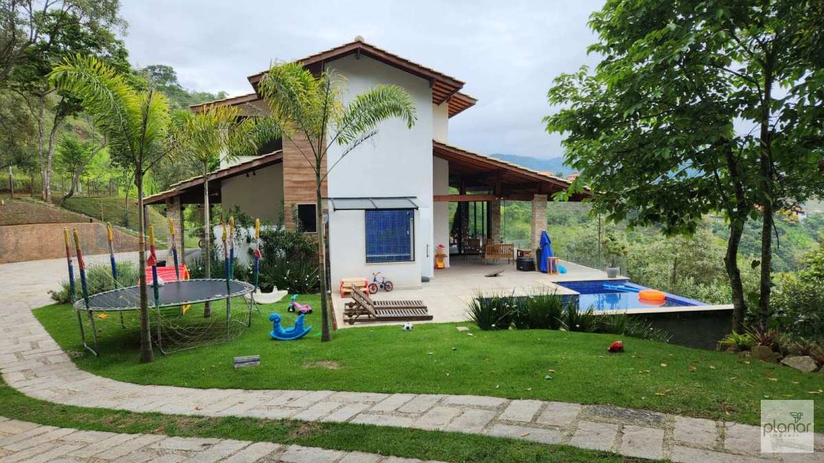  - Casa de condomínio para alugar em Petrópolis, Nogueira, com 4 quartos, 1300,00m²