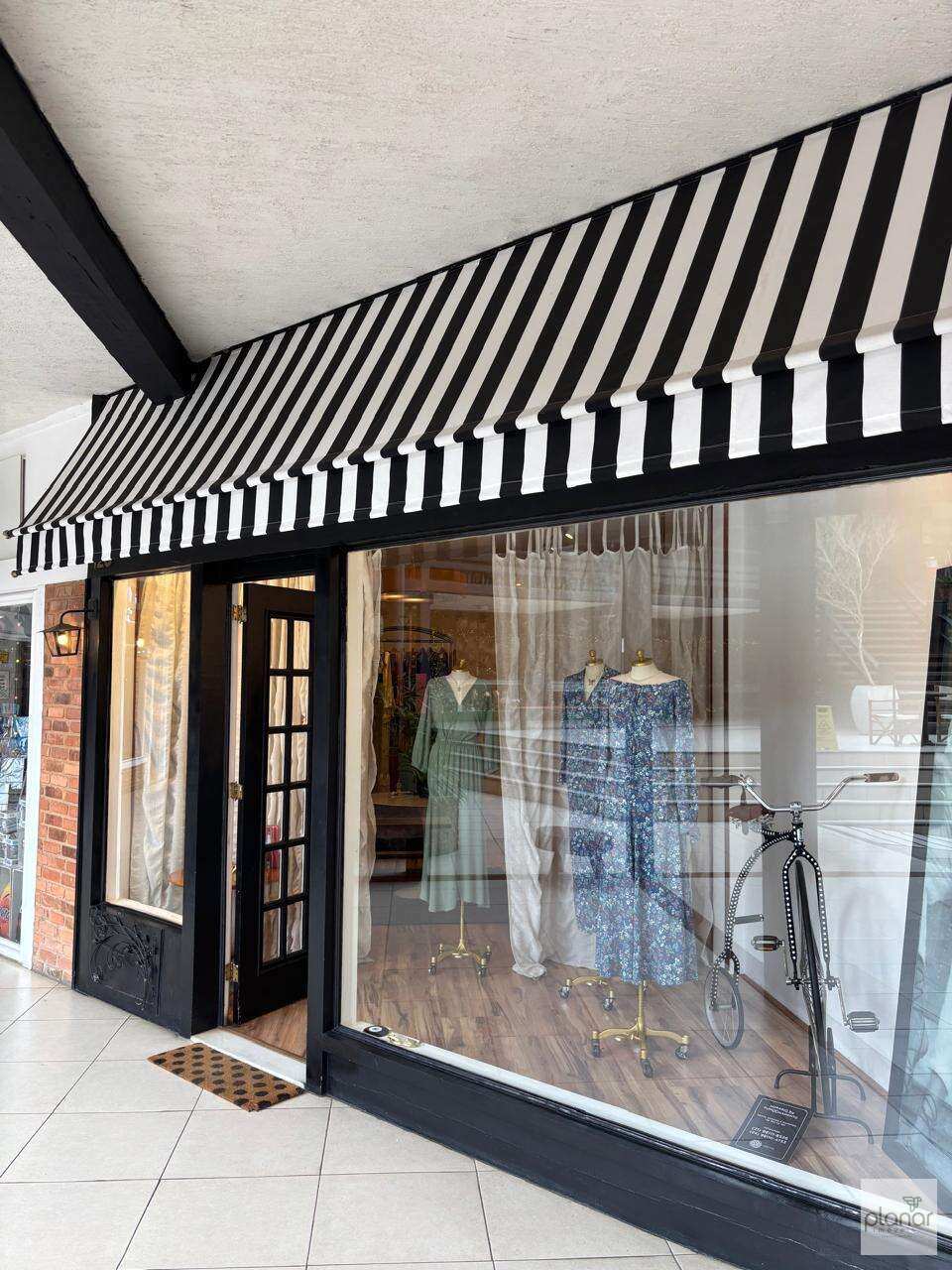 Banner - Loja à venda, em shoopping conceituado  em Petrópolis, Itaipava