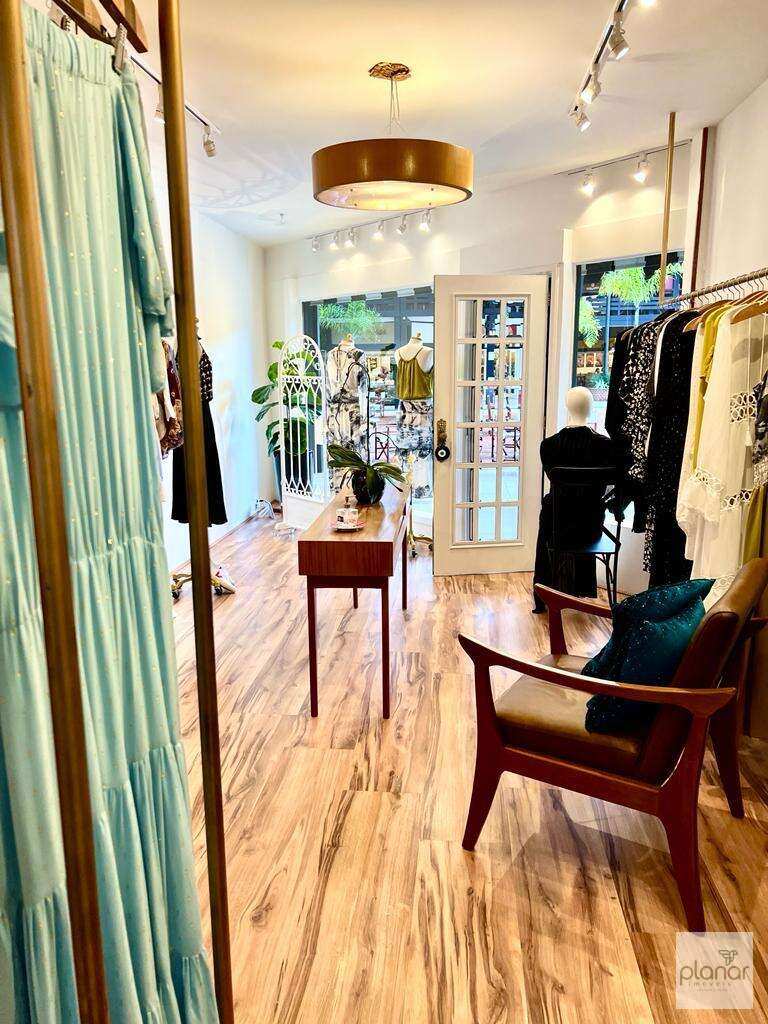  - Loja à venda, em shoopping conceituado  em Petrópolis, Itaipava